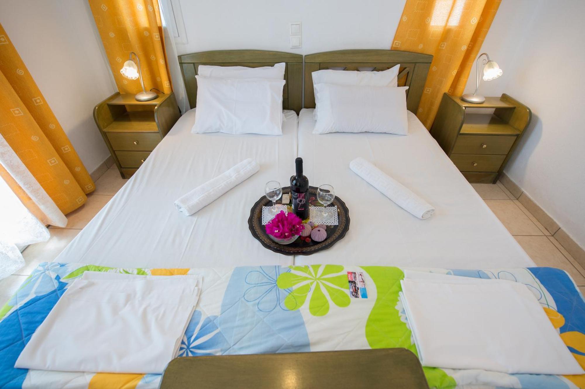 Hotel Avra نيا إيبيدافروس المظهر الخارجي الصورة