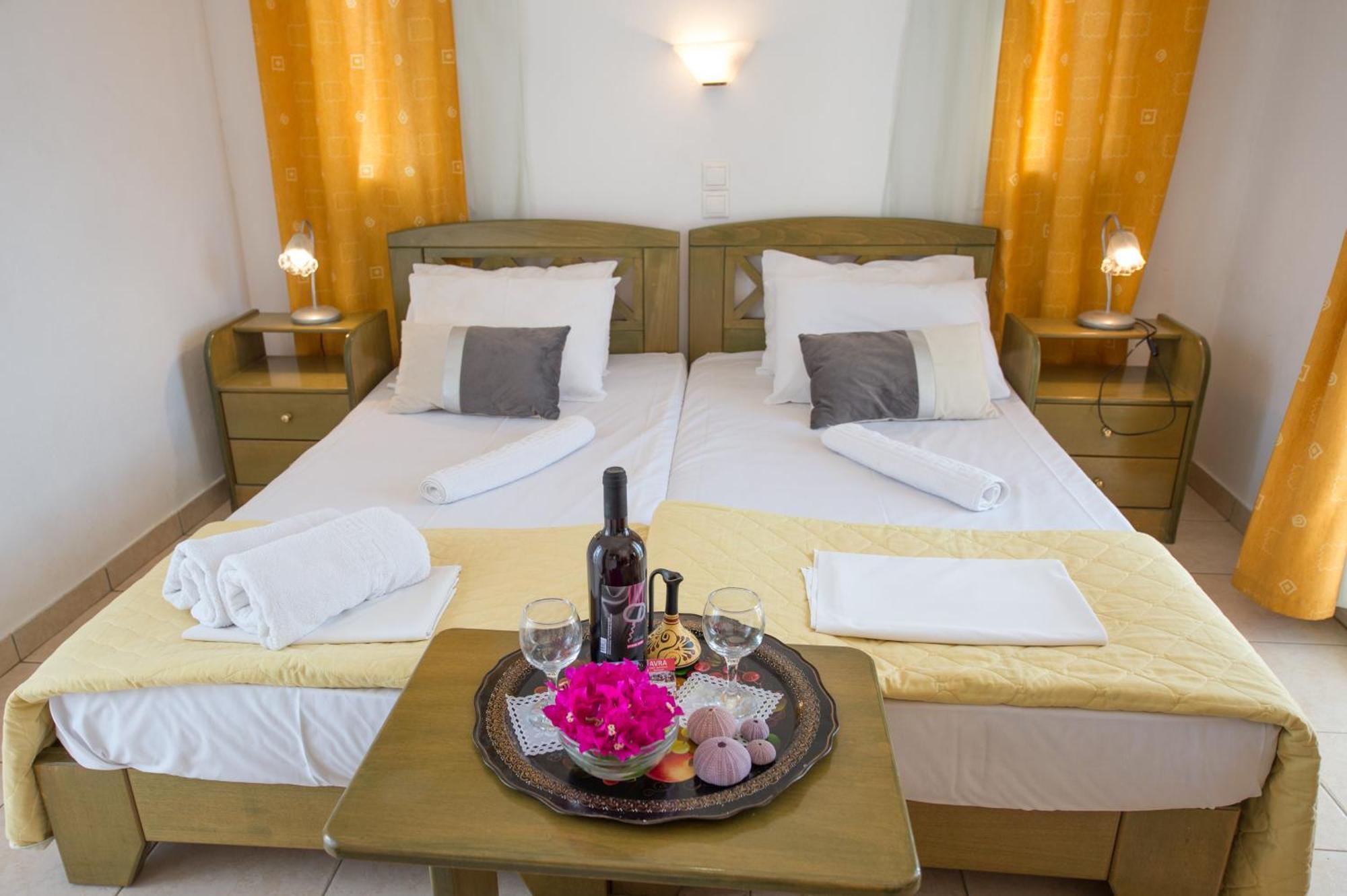 Hotel Avra نيا إيبيدافروس المظهر الخارجي الصورة